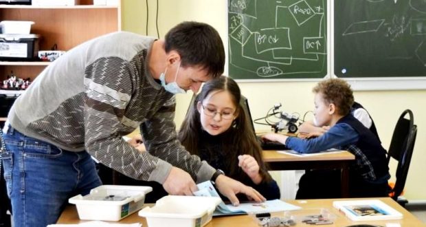 В Камышлинской школе действует мини-технопарк «Квантум»