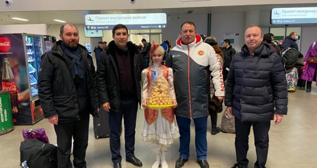 Данис Шакиров прибыл с рабочей поездкой в Самарскую область