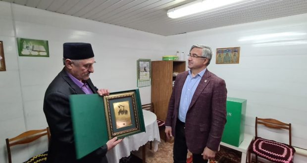 Председатель Национального Совета посетил “Центральную районную мечеть” в поселке Большеречье