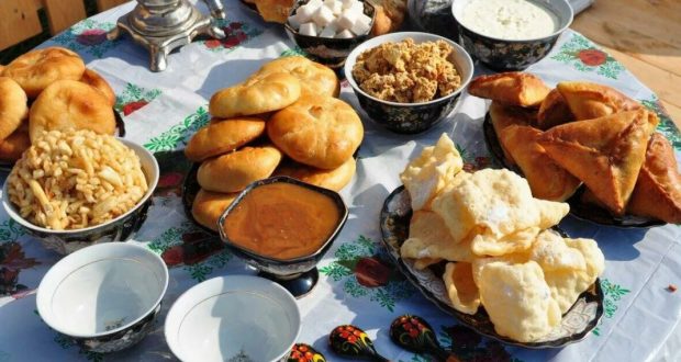 В Азербайджане прошел мастер-класс по приготовлению татарской выпечки