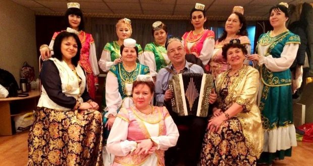 Ансамбль татарской песни и пляски «Идель» города Тольятти принял участие в городском фестивале