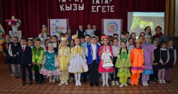 В Азнакаево провели конкурс «Татар кызы, татар егете-2021»