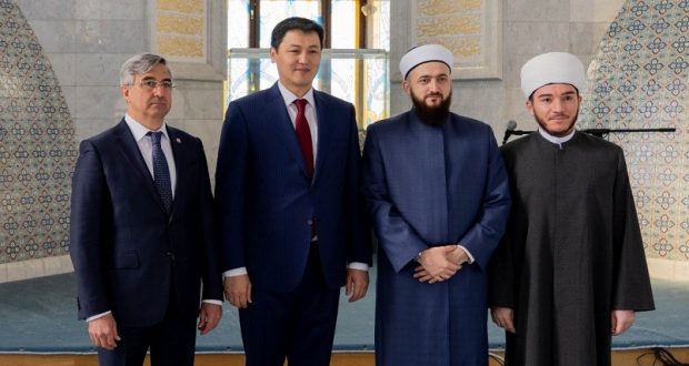 Муфтий Татарстана встретился с Премьер-министром Кыргызской Республики