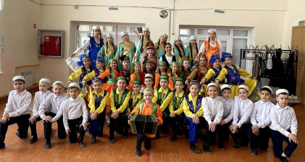 Учащиеся школы «Яктылык» выступили на фестивале «Халкым минем-2021»