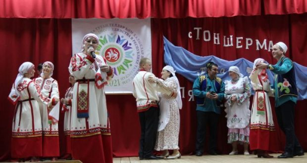 В Тетюшском районе прошел концерт в рамках районного фестиваля национальных культур «Мы живем семьей единой!»