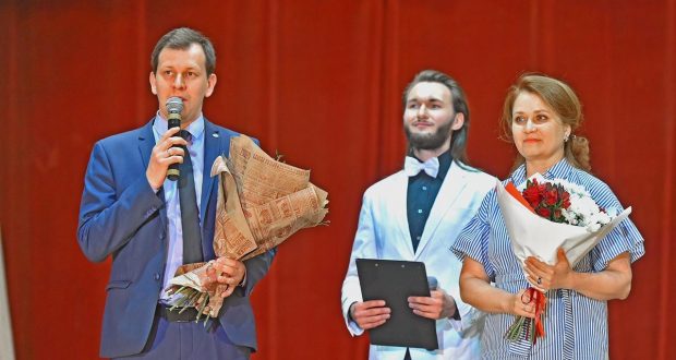Чиләбедә «Айгөл» татар халык бию ансамбленең отчет концерты узды