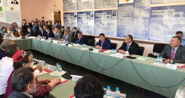 President of the Republic of Tatarstan met with representatives of Tatar public organizations of the Perm Krai