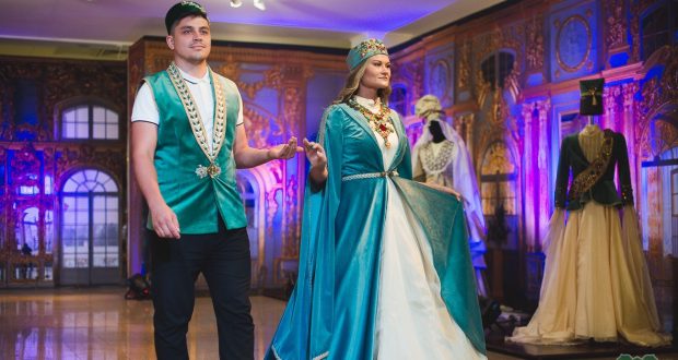 В Челябинске начинает работу Театр моды татарского национального костюма