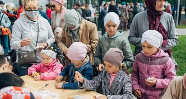 В мечети «Ярдэм» состоялся детский праздник городского масштаба