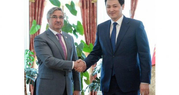Vasil Shaikhraziev met with  Chairman of the Cabinet of Ministers of the Kyrgyz Republic