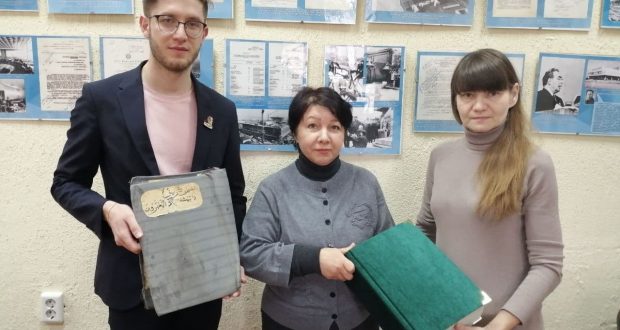 Ульяновск өлкәсендә яңача тарих архивы белгечләре  Коръән китабын реставрацияләделәр