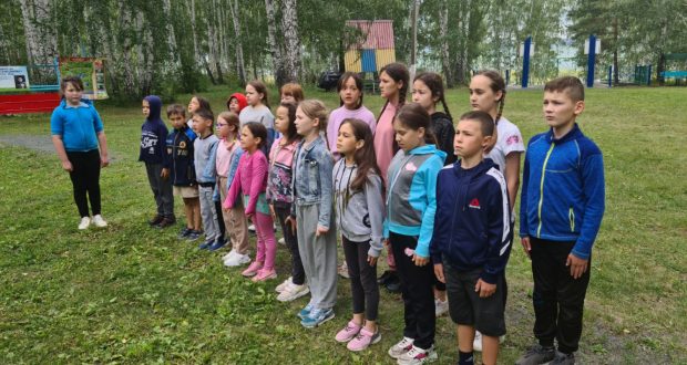 Воспитанники детского лагеря «Йолдызлык» проводят школьные каникулы с пользой
