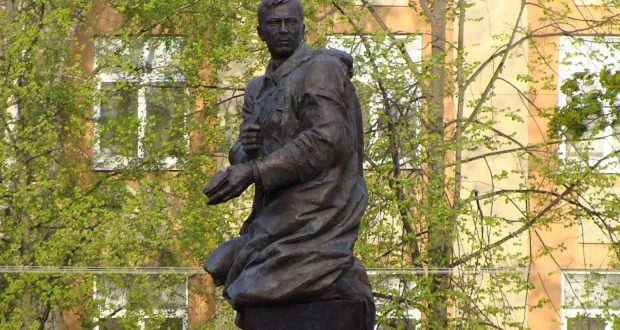 В Санкт-Петербурге почтут память поэта-героя Мусы Джалиля