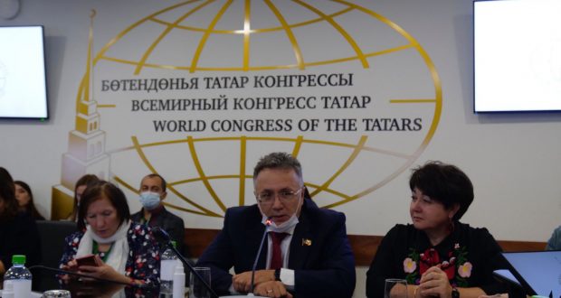 Ильшат Аминов принял участие в работе круглого стола, посвященного вопросам татарской печати