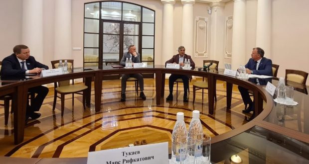 Председатель Нацсовета ВКТ встретился с Главой города Екатеринбург