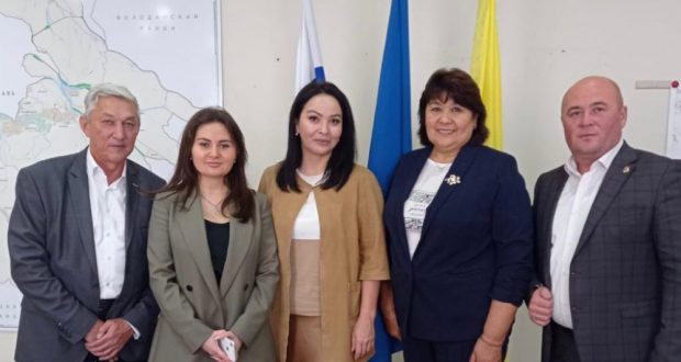 В Астрахани обсудили новые форматы сохранения и развития татарской культуры