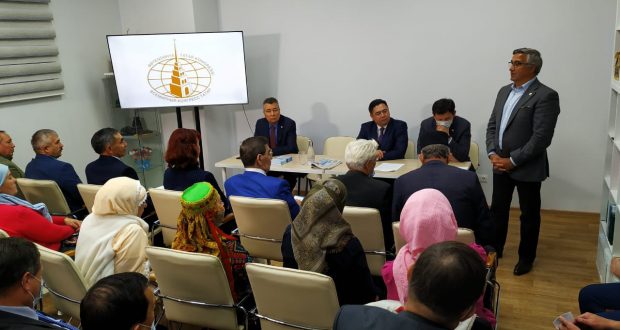 Василь Шайхразиев встретился с руководителями и активом татарских общественных организаций