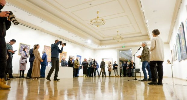 В Национальной художественной галерее открыли выставку в честь 85-летия Союза художников Татарстана