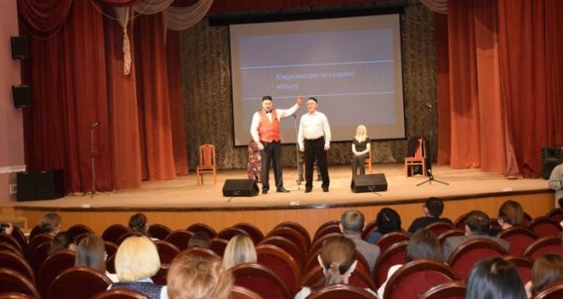A master class on teaching oratory in the Tatar language was held in Nurlat