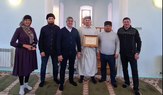 Василь Шайхразиев ознакомился с Соборной мечетью г.Тобольска