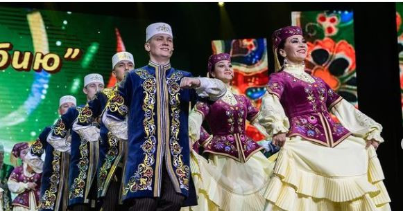 Государственный ансамбль фольклорной музыки Республики Татарстан гастролирует по городам Татарстана