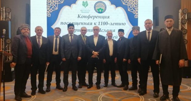 Данис Шакиров принял участие в конференции, посвященной 1100-летию принятия Ислама Волжской Булгарией