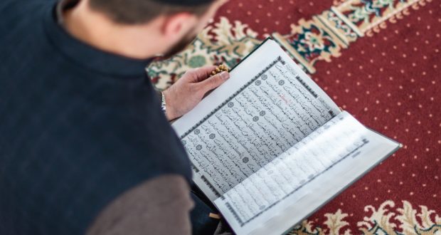 В преддверии Рамазана в мечетях Казани начнут обучать чтению Корана