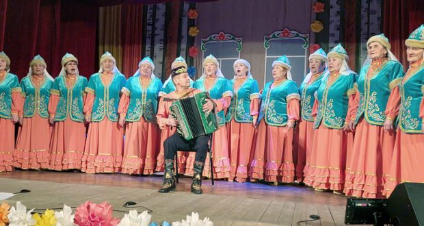 Төмән татарларының «Сандугач» ансамбле юбилеен бәйрәм итә