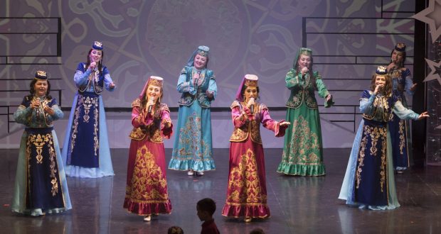 Коллектив татарской культуры Сургута приглашает зрителей на концерт