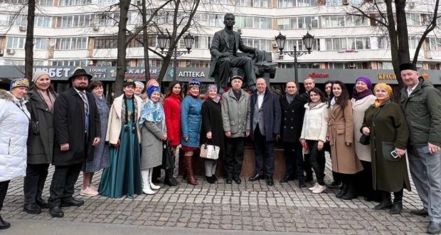 В Москве почтили память Габдуллы Тукая.
