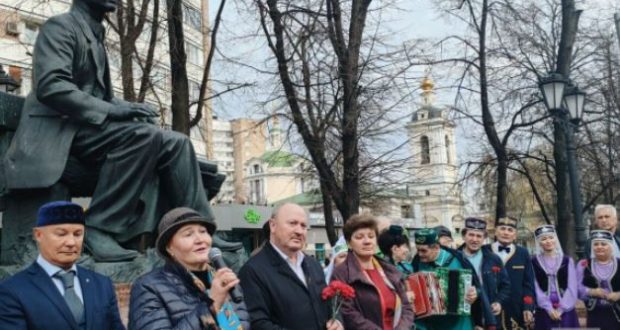 Татары Москвы отметили 136-летие поэта Габдуллы Тукая