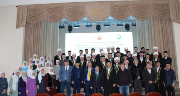 ФОТОРЕПОРТАЖ: В Чебоксарах  прошла конференция, посвященная 1100-летию принятия ислама Волжской Булгарией