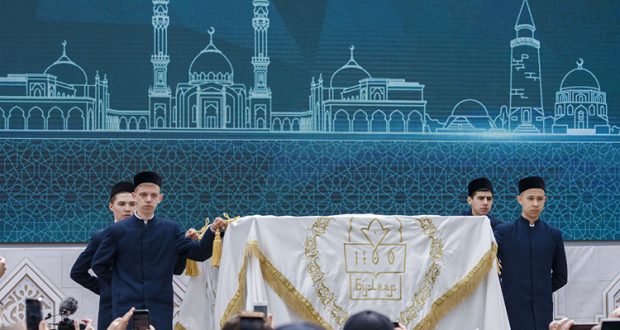 «Нам понадобятся шайтаны в качестве рабочих рук»: в Казани дали старт «стройке века» – Соборной мечети