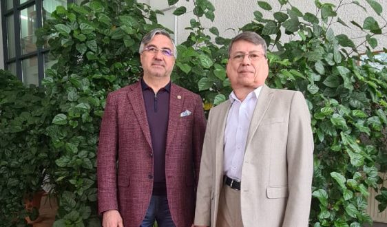 Председатель Национального Совета встретился с Генеральным консулом Российской Федерации в Дархане