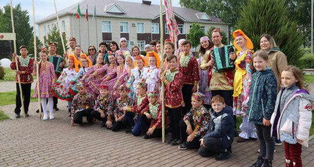 Collection of gifts for Sabantuy in the Muslyumovsky district    held