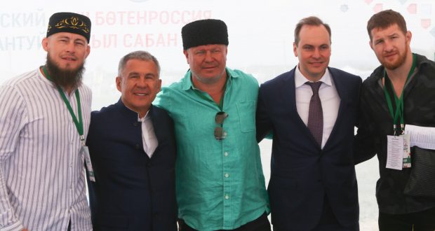 Rinat Fakhretdinov visited Sabantuy in Saransk