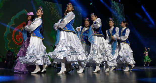 Делегатам VIII Съезда Всемирного конгресса татар представлен концерт мастеров искусств