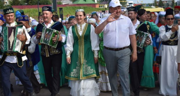 Фестиваль «Вечерние посиделки» в Кайбицах: старинный праздник приобрел новые краски