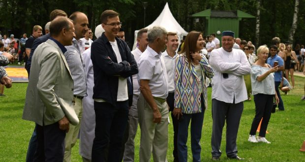 В Нижнем Новгороде прошел татарский национальный праздник Сабантуй