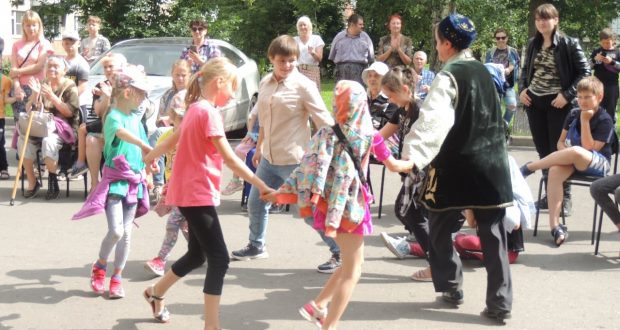В городе Кемерово отпраздновали татарский национальный праздник Сабантуй