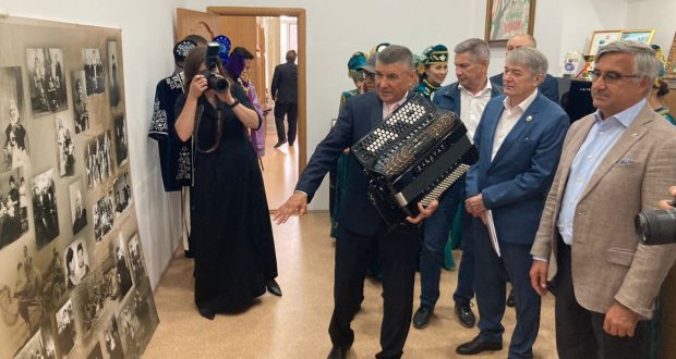 Председатель Национального Совета посетил новое здание Татарской школы искусств Семея