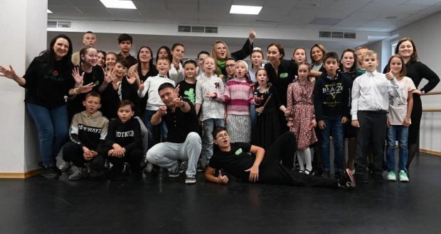 70 школьников приняли участие в кастинге в татарскую театральную студию «Апуш» в КЦ «Чулпан»