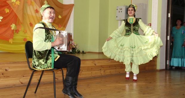 Праздник для пожилых людей провели в Магнитогорске