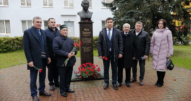 Данис Шакиров прибыл с рабочим визитом в г. Тосно Ленинградской области