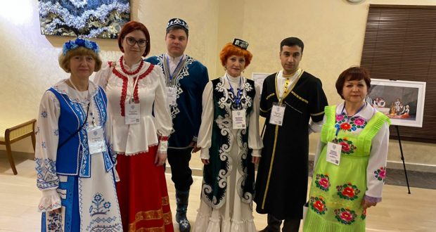 В городе Ханты-Мансийске проходит III Всероссийский форум национального единства