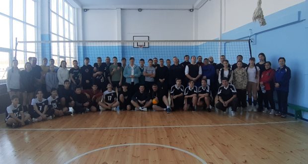 В Свердловской области прошел турнир по волейболу, посвященный памяти Хамматова Ш.Х.