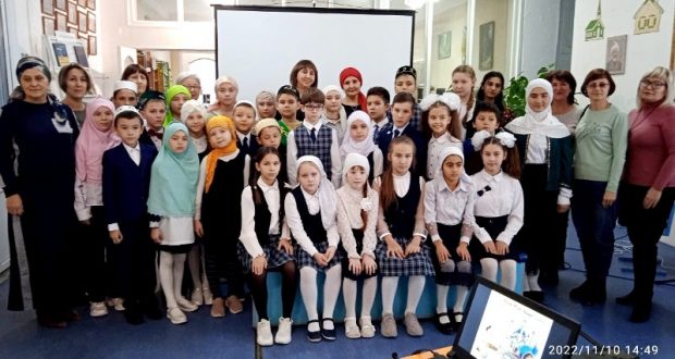 В Камышлинской библиотеке прошел конкурс чтецов стихотворений об Исламе