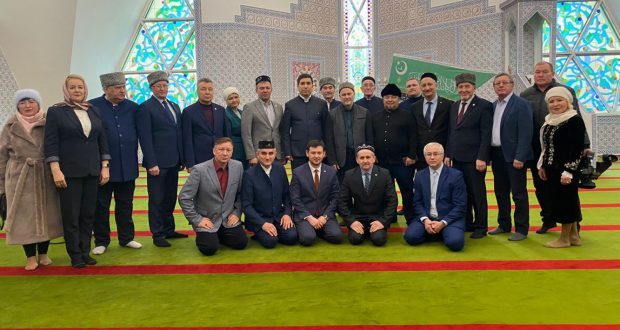 Руководитель Исполкома Всемирного конгресса татар посетил  Уфимскую  соборную мечеть «Ляля-Тюльпан»