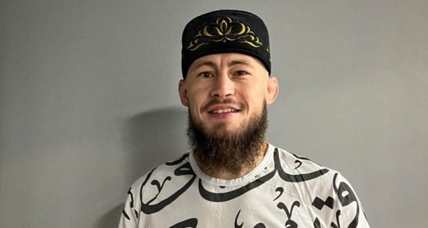 The first Tatar in the UFC set a record