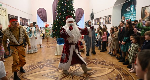 Театр Карима Тинчурина приглашает на Новогодние сказки